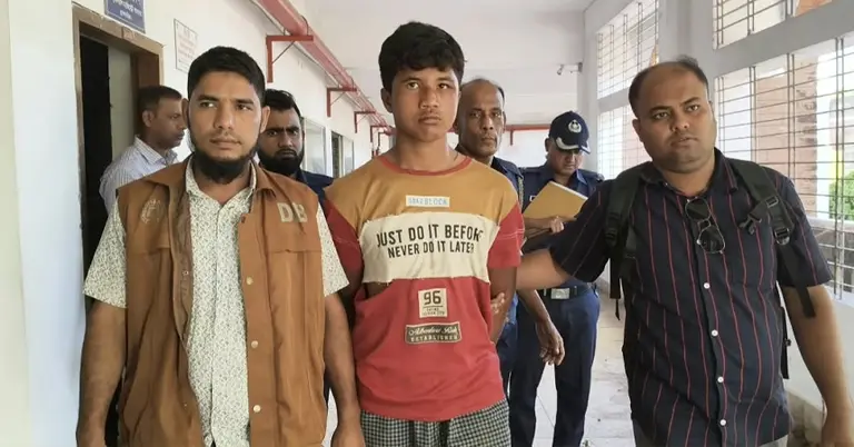 পুলিশি হেফাজতে গ্রেপ্তার আসামি